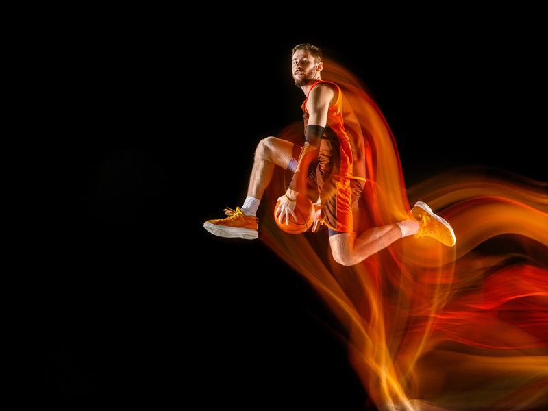 巅峰罗斯和库里1V1谁赢马健：巅峰的罗斯，连詹姆斯都防不住